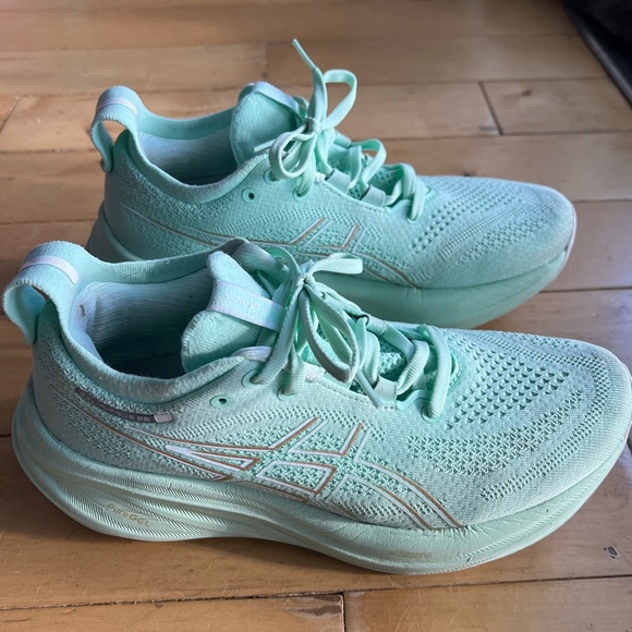 GEL-NIMBUS 26 Mint Medium Running Shoes - Picture 7 of 12